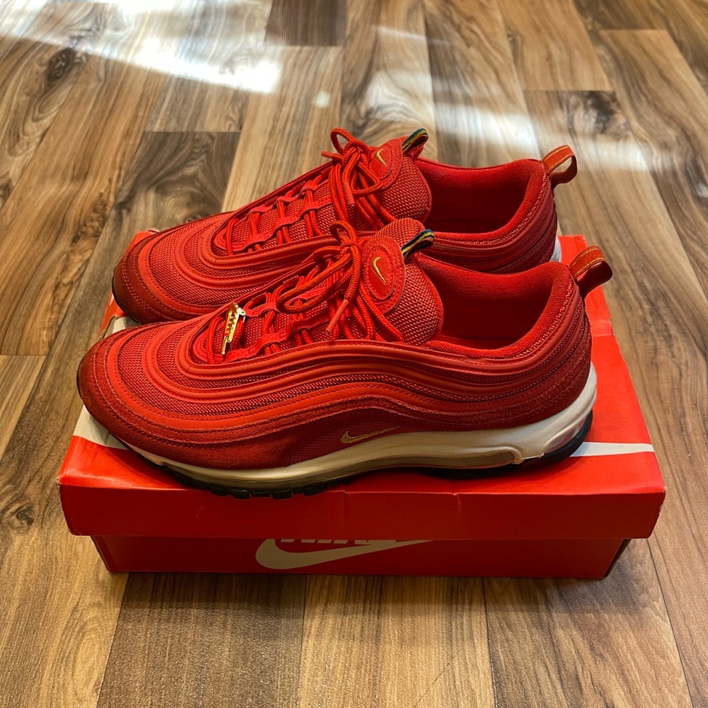 Size 11.5 Nike Air Max 97